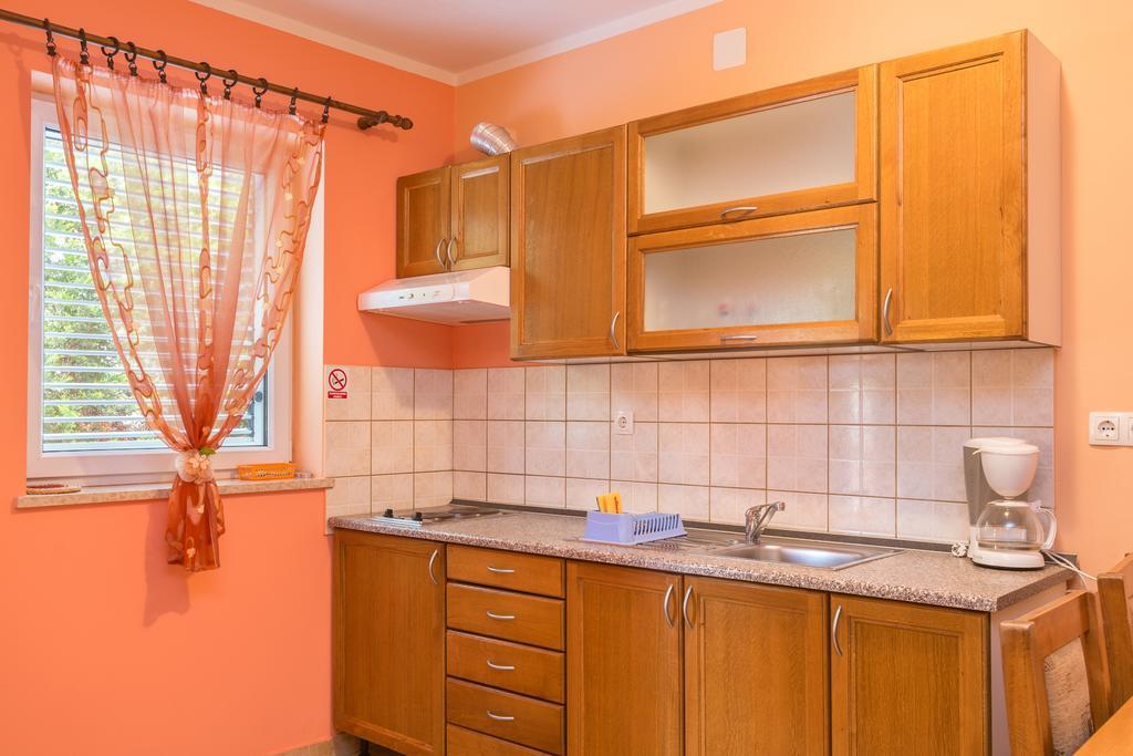 Apartments Villa Orange Медулин Екстер'єр фото